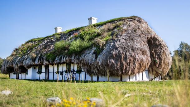 Hus med tångtak är en sevärdhet på mysiga Læsø i Nordjylland